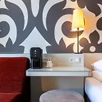 Hotel Gardette Park
